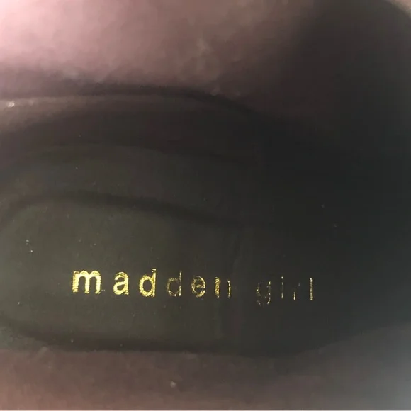 MADDEN GIRL NIB Suede Back Zip Dark Brown Chocolate Fringe Booties Ankle Boots - Picture 4 of 7